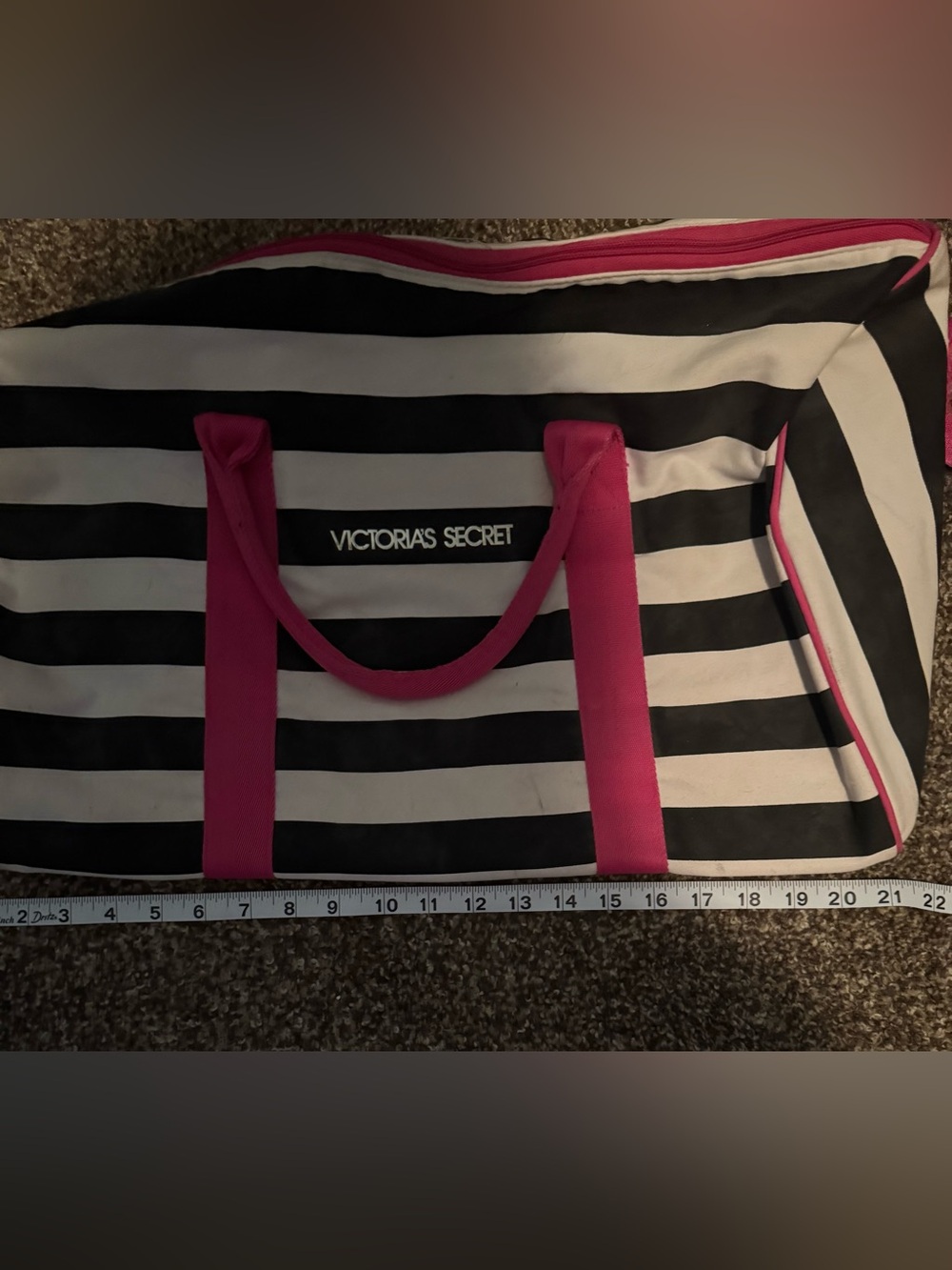 Victoria’s Secret Black & White Stripe Duffel Bag – EUC - Picture 5 of 5